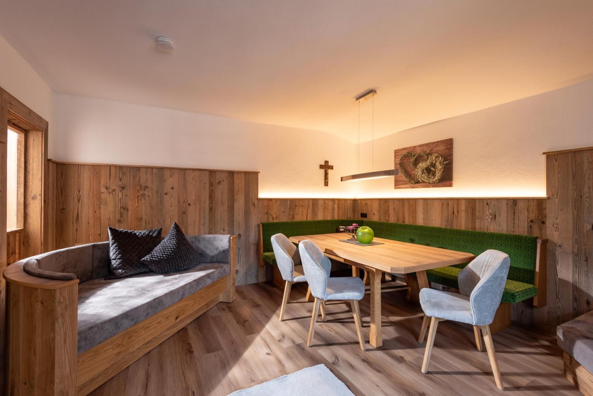 Appartement Andrea Hauser - Riedltischler 齐勒河谷采尔 外观 照片