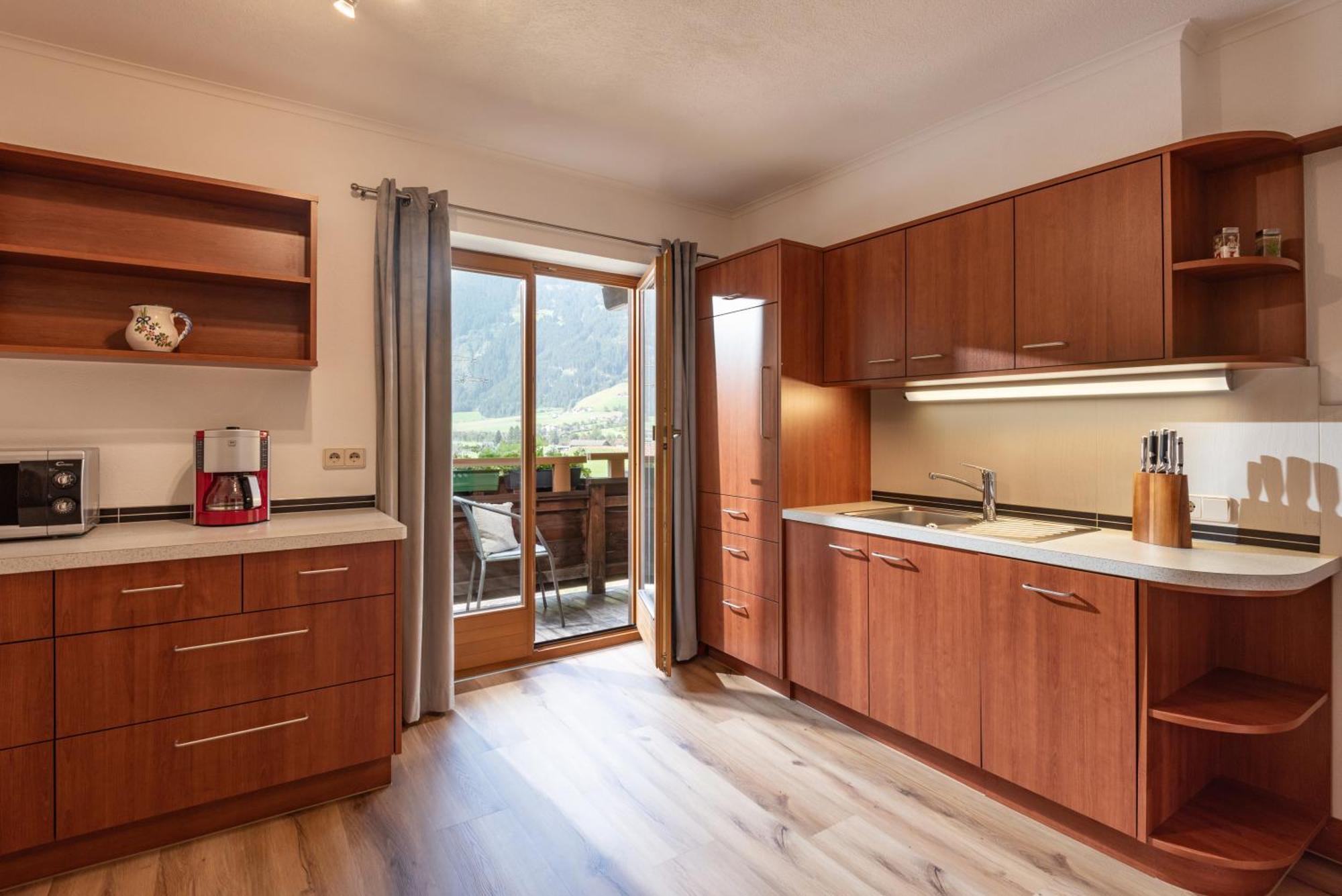 Appartement Andrea Hauser - Riedltischler 齐勒河谷采尔 外观 照片