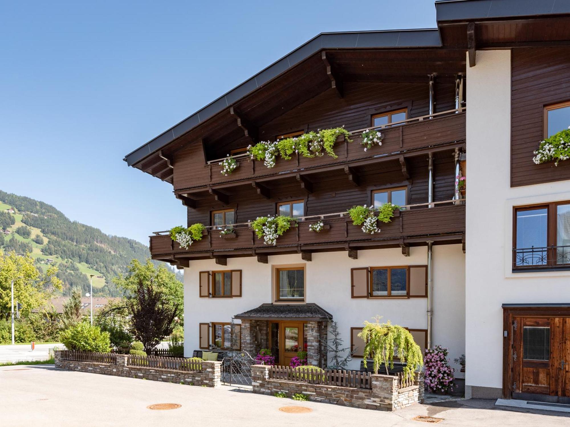 Appartement Andrea Hauser - Riedltischler 齐勒河谷采尔 外观 照片