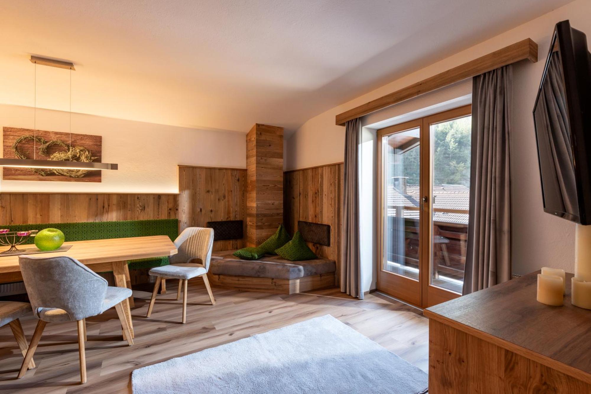 Appartement Andrea Hauser - Riedltischler 齐勒河谷采尔 外观 照片